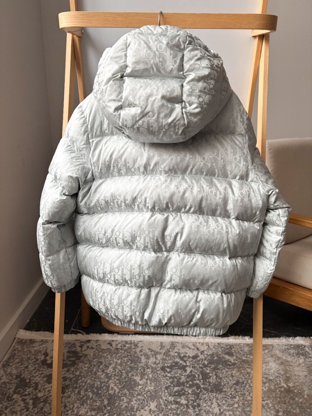 Пуховая куртка Dior, 128