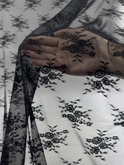 Гипюр эластичный черный ширина 150 см мягкий