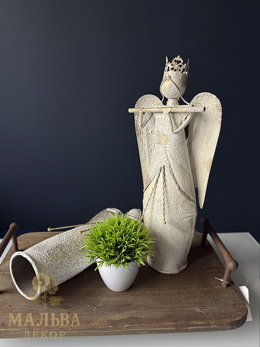 Декор "Ангел" кремовый антик 14x8xH38,5 см