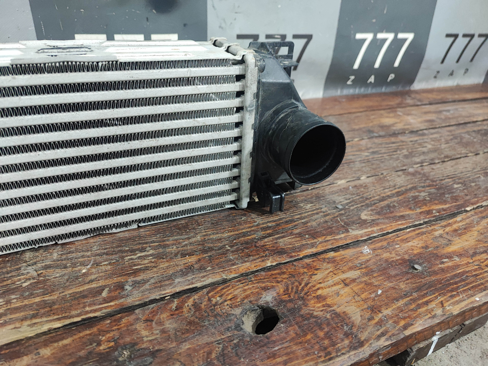 Интеркулер Geely Monjaro 21-нв Б/У Оригинал 2074121500