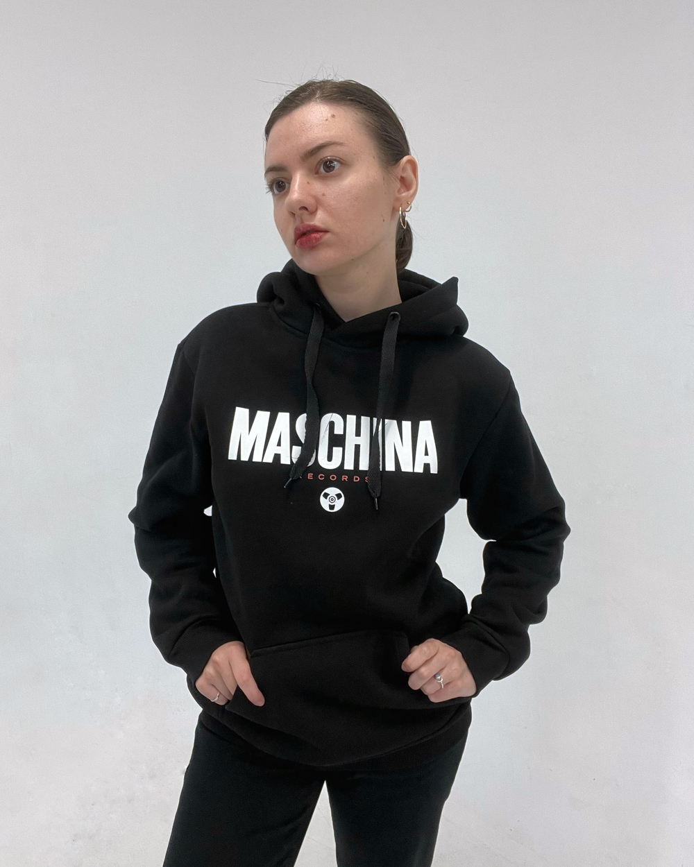 Худи: "Maschina Records", чёрное