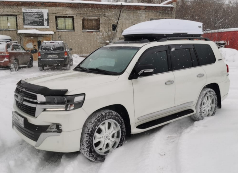 Автобокс Way-box Gulliver 700 на Toyota Land Cruiser 200