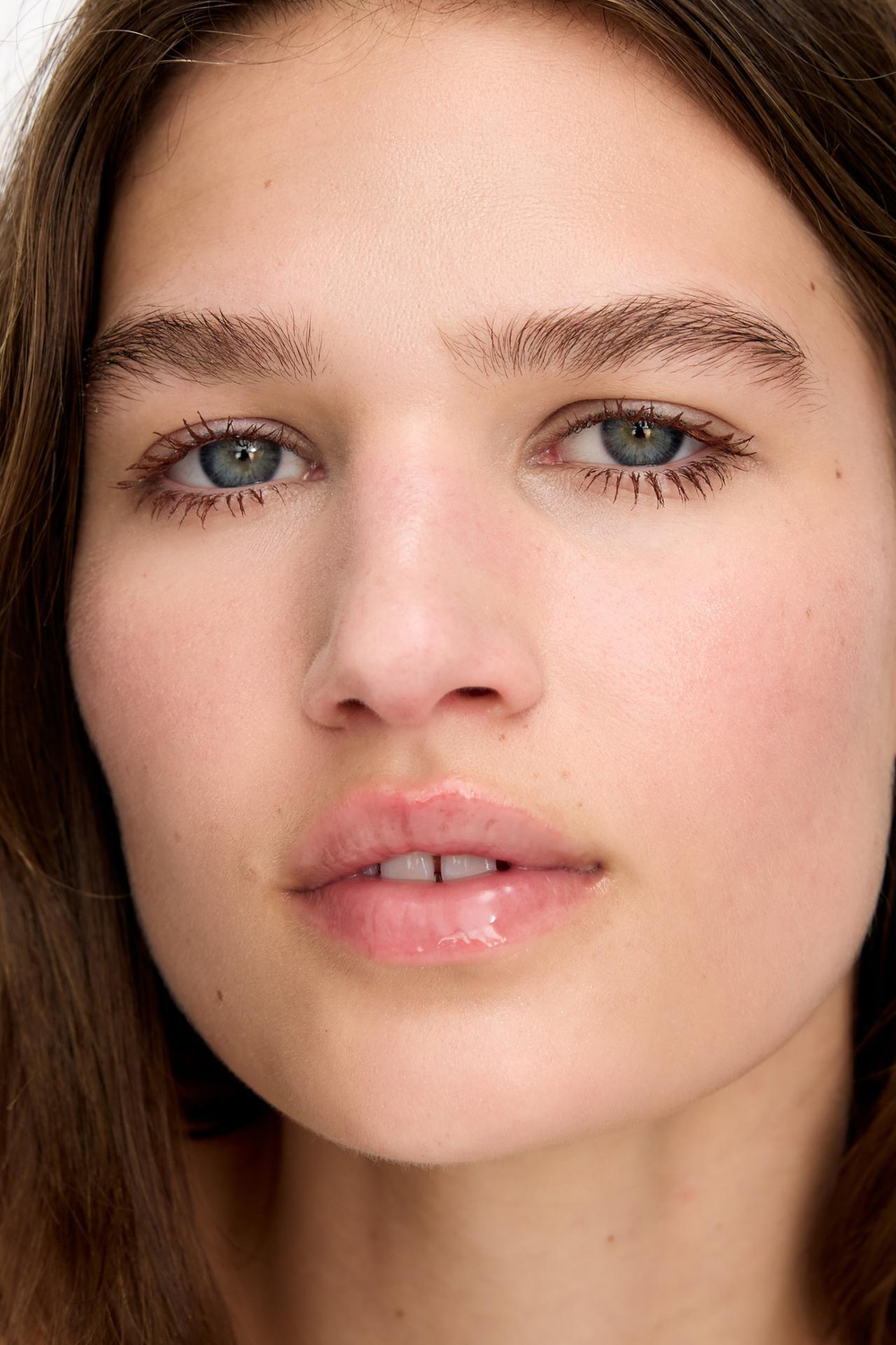 ZARA Тушь для ресниц, коричневый