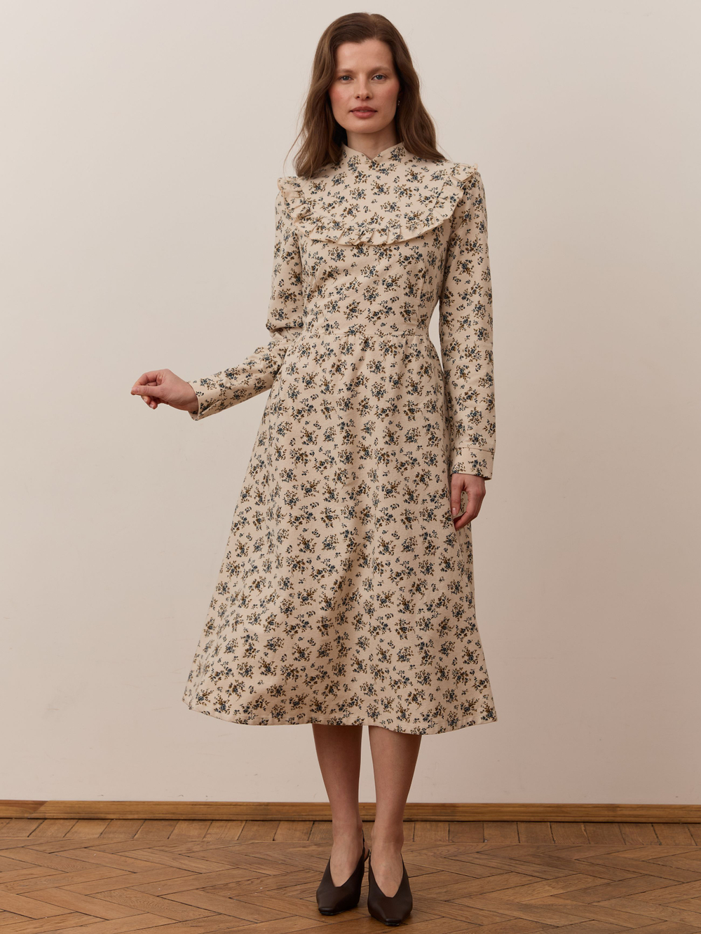 Платье с вшитой манишкой