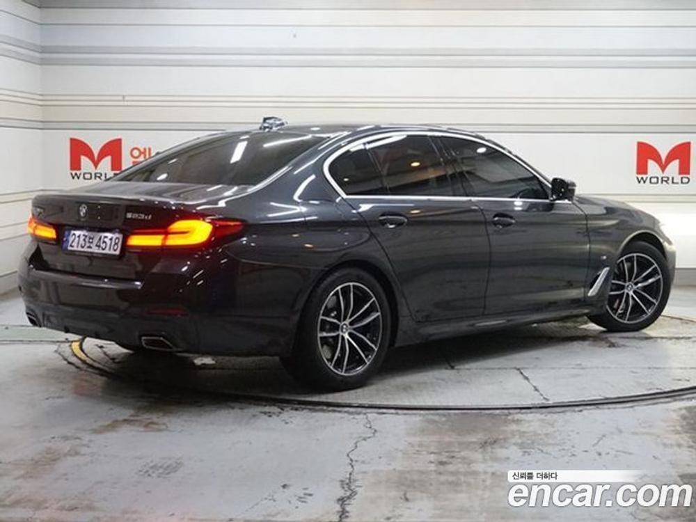 BMW 5 Series (G30) 523d xDrive M Sports (01.2021)