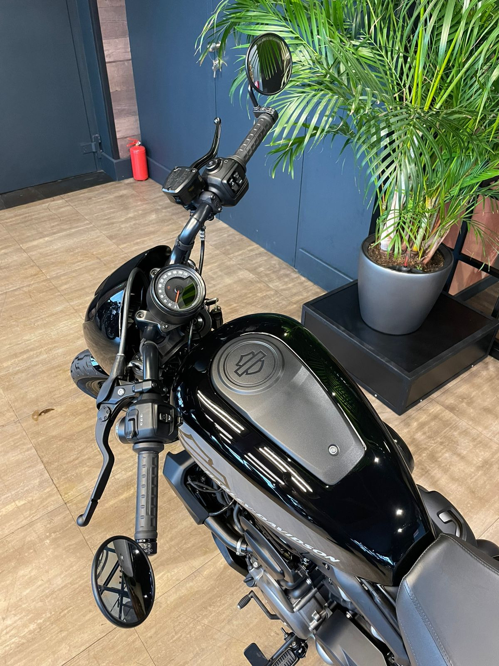 Nightster 975 Harley-Davidson "BLACK" 2022