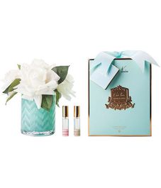 Букет белых роз в нефритовой вазе "ёлочка", Cote Noire