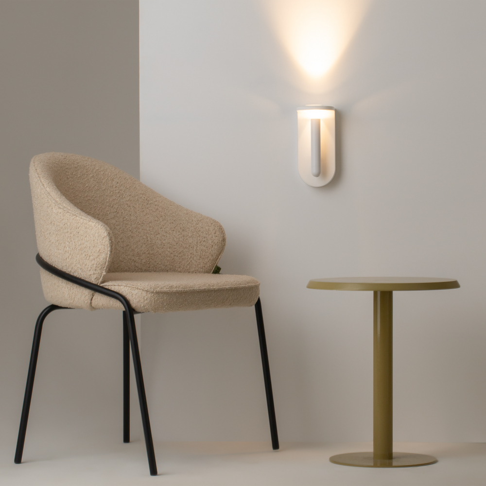 Настенный светильник (бра) Maytoni C034WL-L5W3K