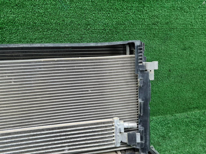 Кассета радиаторов BMW 3er G20 (2018-н.в.)