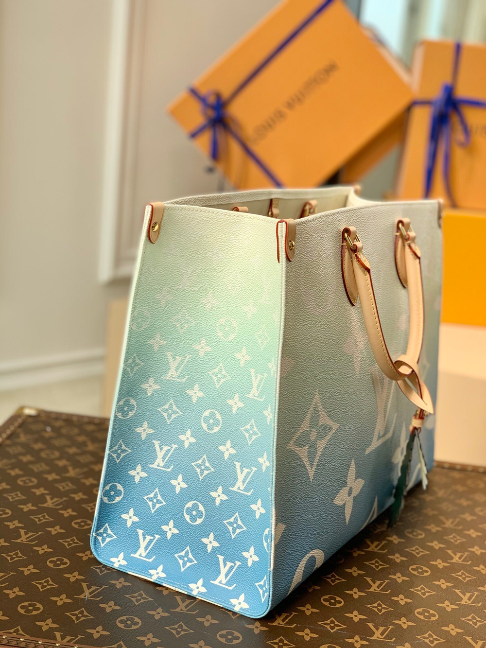 Louis Vuitton Onthego GM