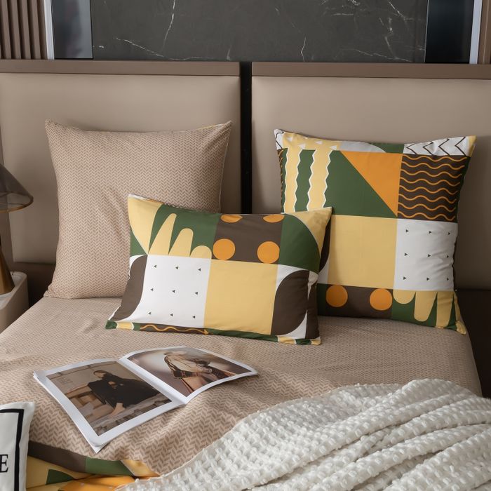 Комплект постельного белья на резинке Делюкс Сатин 100% хлопок «Яркая геометрия»