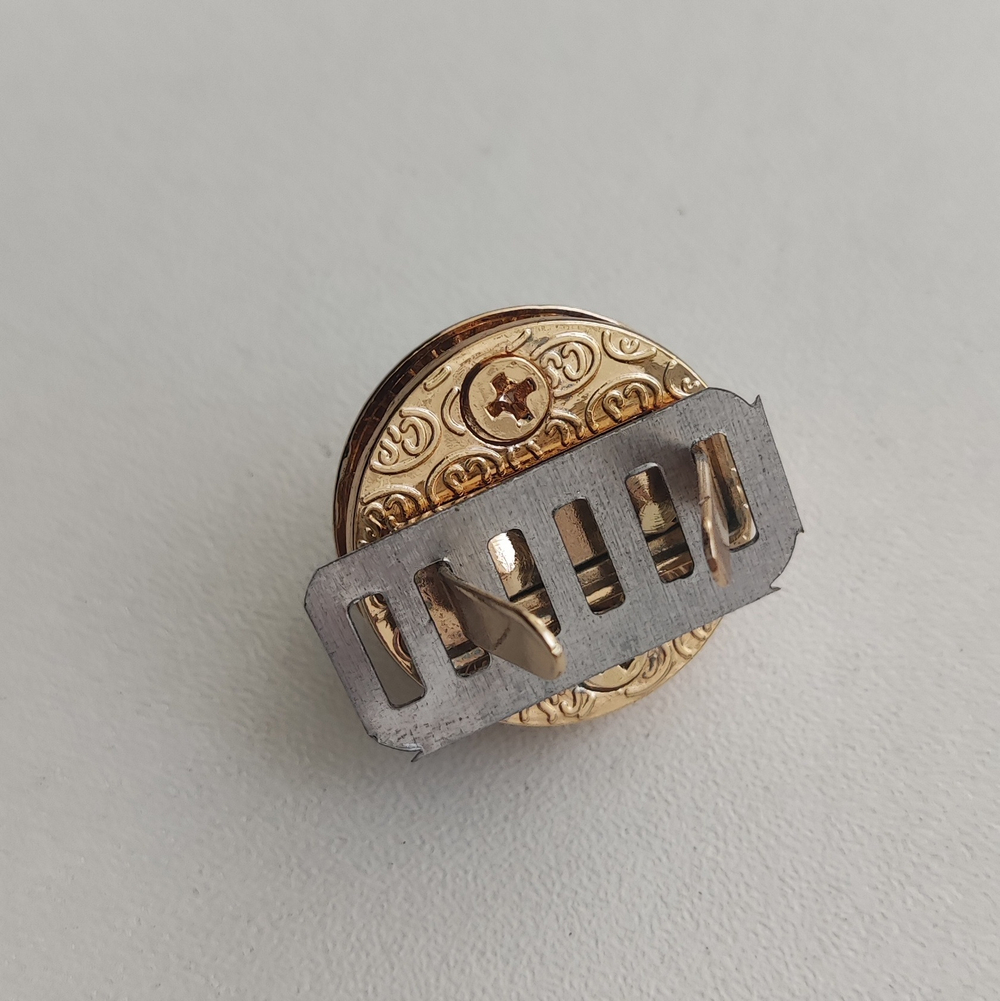 Замок вертушка на винтах Солнышко Золото