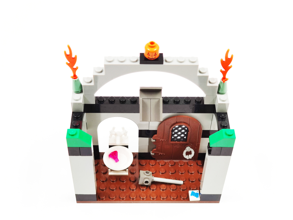 Конструктор LEGO 4712  Тролль на свободе (б/у)