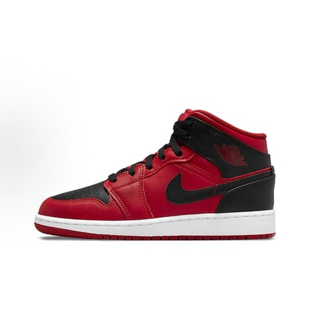 Air Jordan 1 Mid Reverse Bred