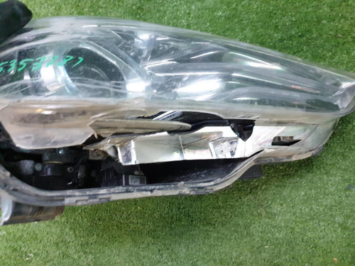 Битая Фара правая Genesis G70 (2017-2021) LED