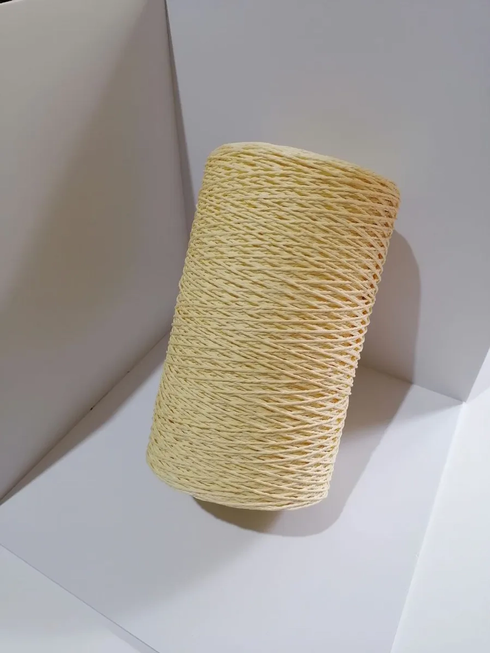 Рафия крученая