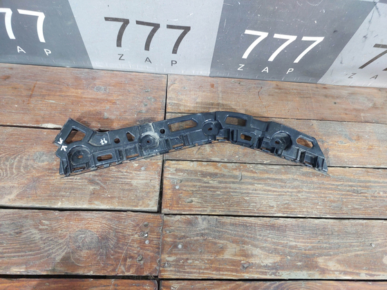 Кронштейн заднего бампера левый Skoda Rapid 2 20-нв Б/У Оригинал 60U807393D