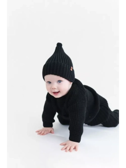 Вязаный костюм с шапкой для новорожденного
