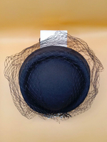 ФЕТРОВАЯ ТАБЛЕТКА С ВУАЛЬЮ.