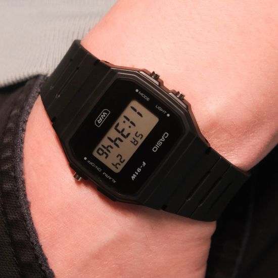 Наручные часы Casio F-91WB-1AEF
