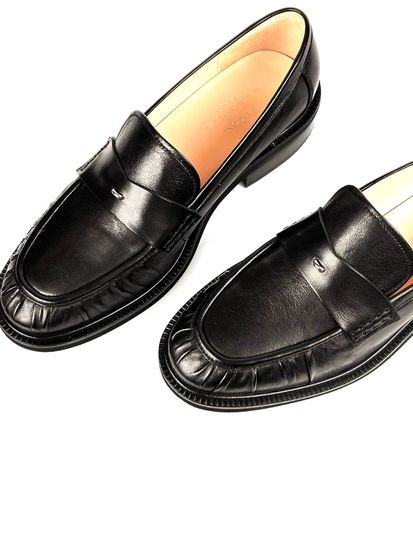 Лоферы женские