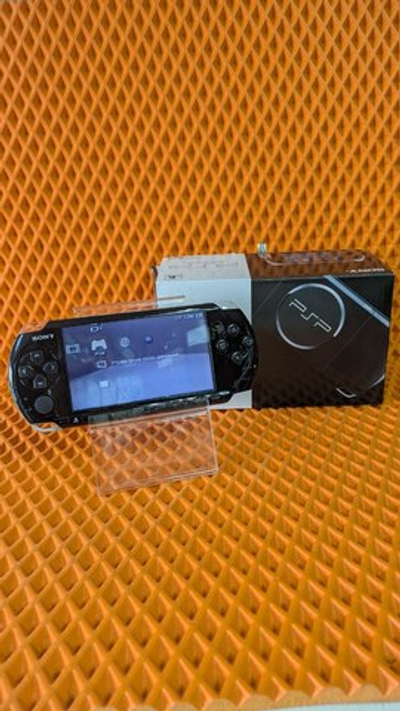Игровая приставка PSP 3006