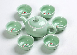 266064Y2 УЦЕНКА Сервиз "РЫБКИ 3D" чайник 190мл, 6 пиал по 45мл, в подар.коробке, фарфор