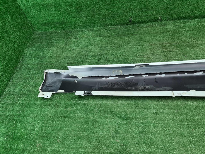 Накладка порога правая Porsche Macan (2014-н.в.)