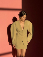 Пиджак с объемными рукавами олива