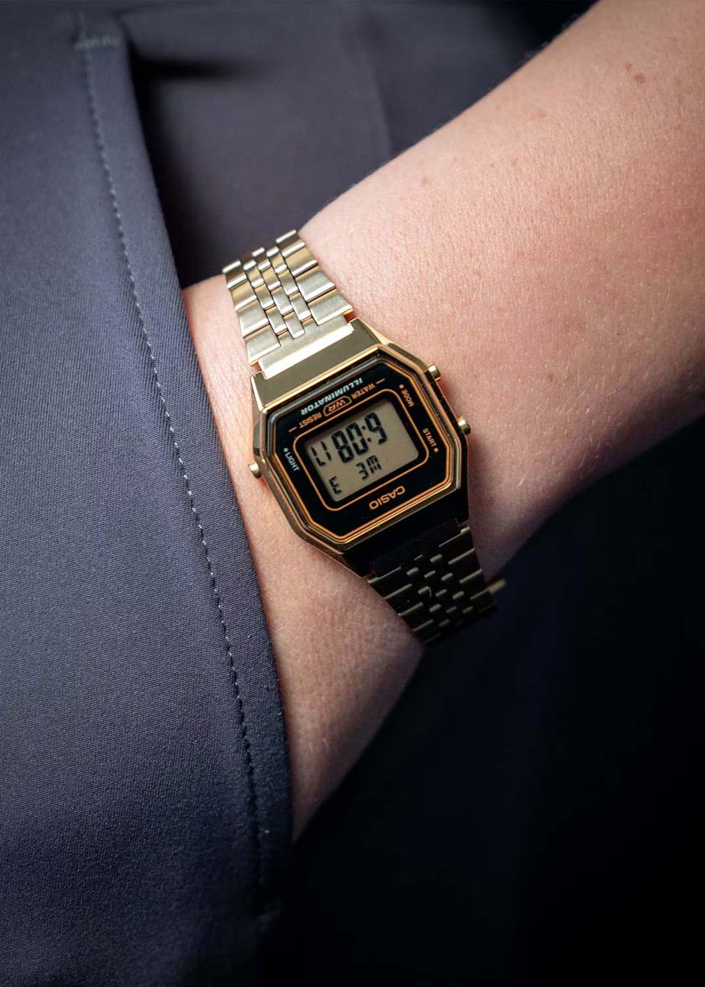 Часы Casio LA-680WEGA-1E