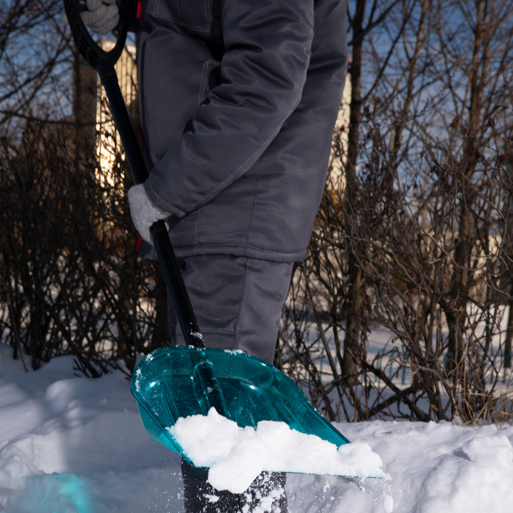 Лопата для уборки снега поликарбонат, 340 x 385 x 1375 мм, алюминиевый черенок, Luxe, Palisad