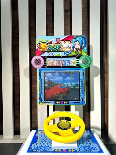 Автомат с видео игрой «Cosmo X»