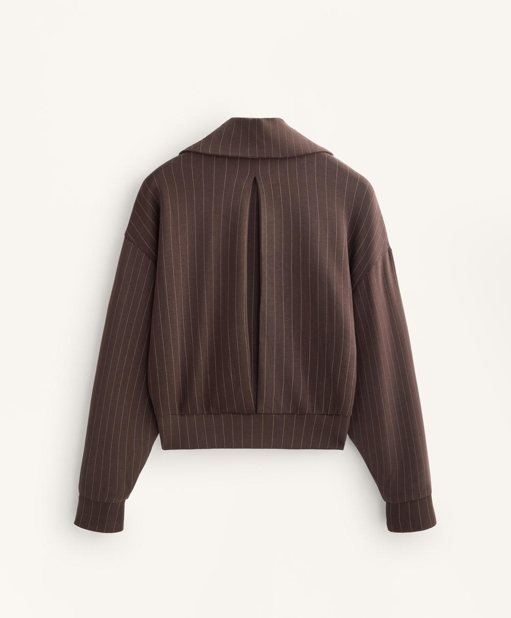 Oysho Куртка boxy в полоску со складкой на спине из мягкой ткани с модалом, коричневый