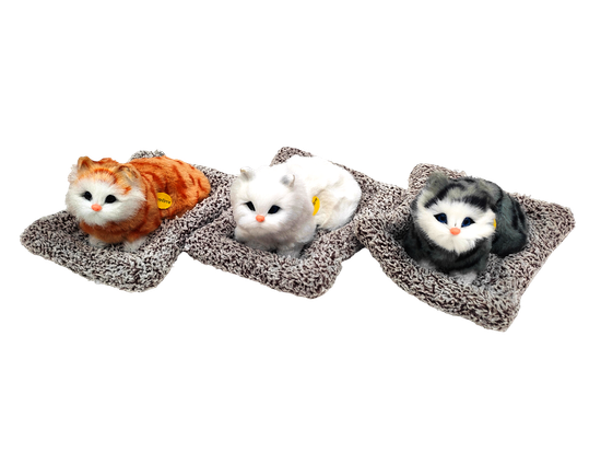 Мягкая игрушка Котята на пледе со звуком "Мяу"в ассорт.