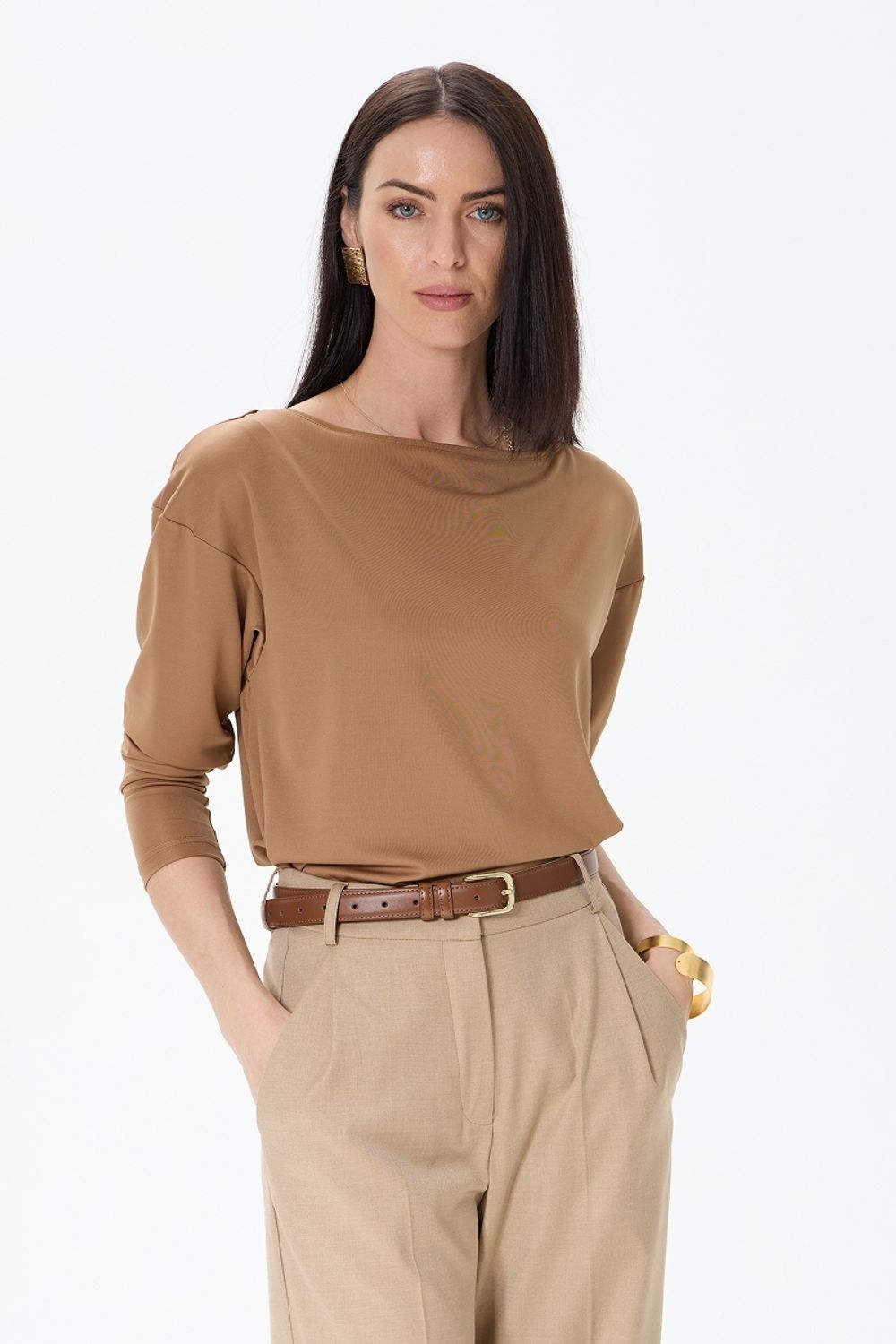 Лонгслив-лодочка кэмел вискоза
