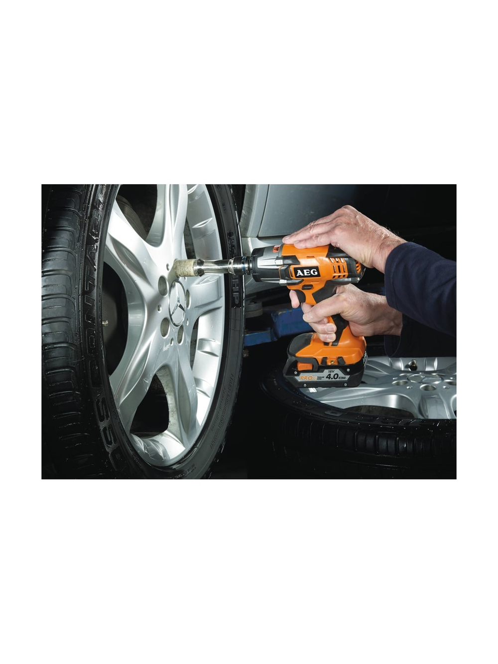 Аккумуляторный гайковерт AEG BSS 18C12Z LI-402C 4935446456