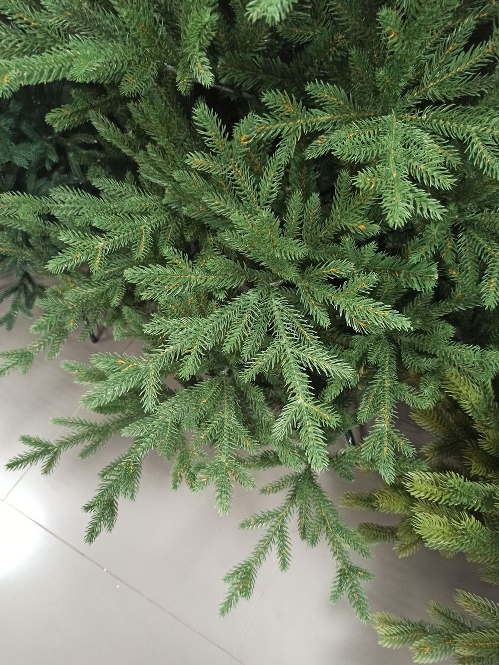 Ель искусственная «Имперская» (Литая+пвх) 240 см / 2.4 м