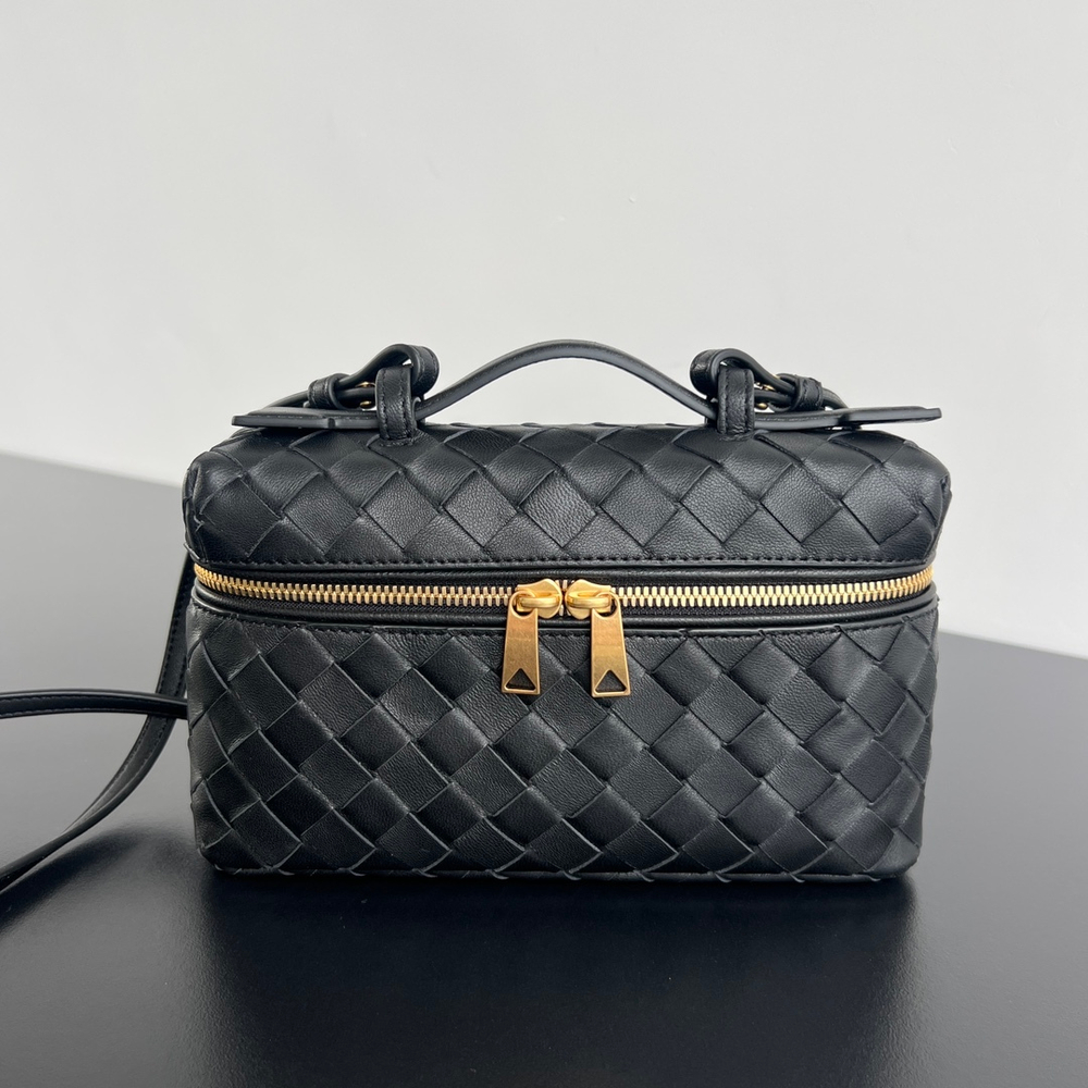 Bottega Veneta Bang Bang Vanity Case
