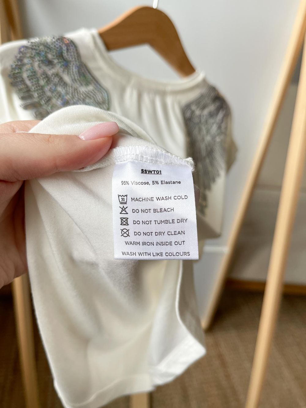 Новая футболка Angel's Face, 98