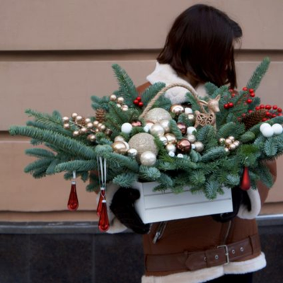 97. Большая новогодняя композиция