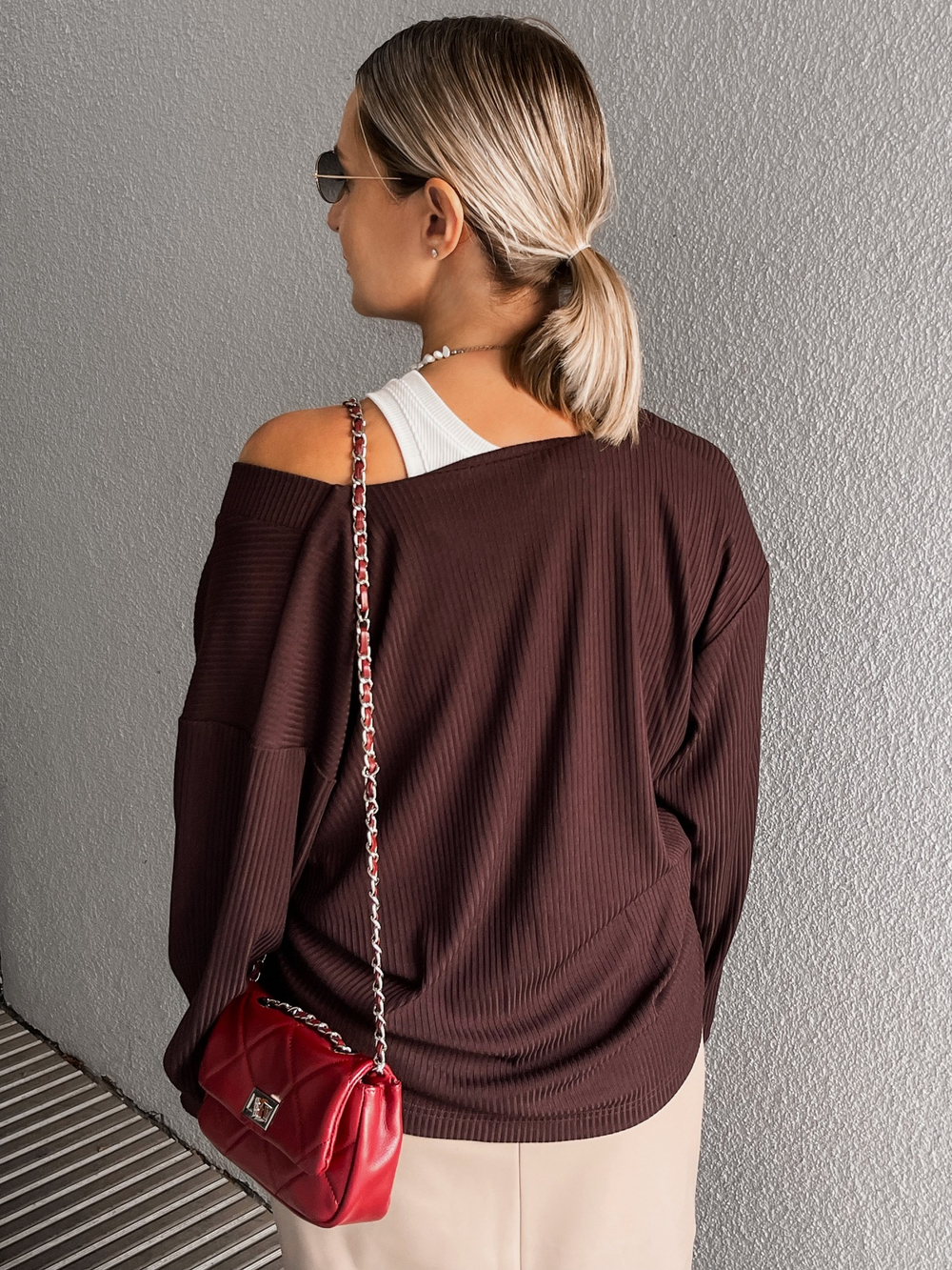 Костюм в рубчик коричневый