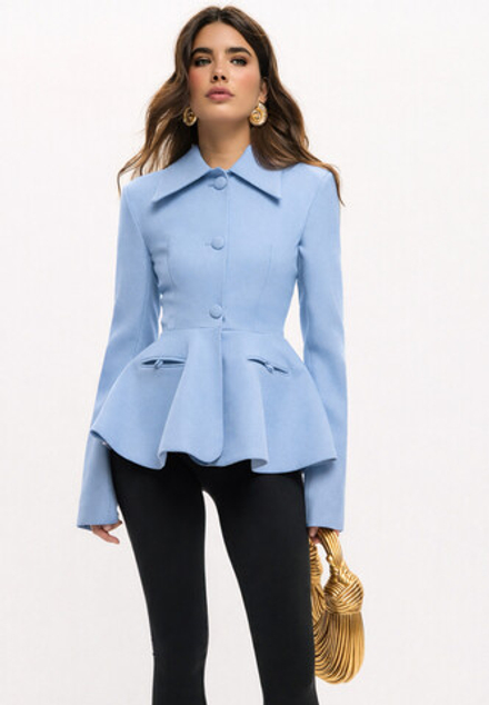 Жакет с баской и поясом