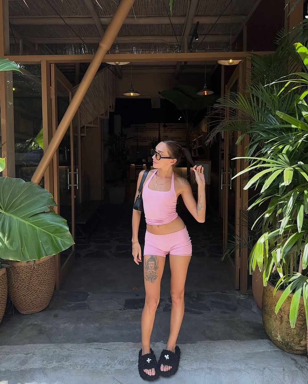 pink halter top