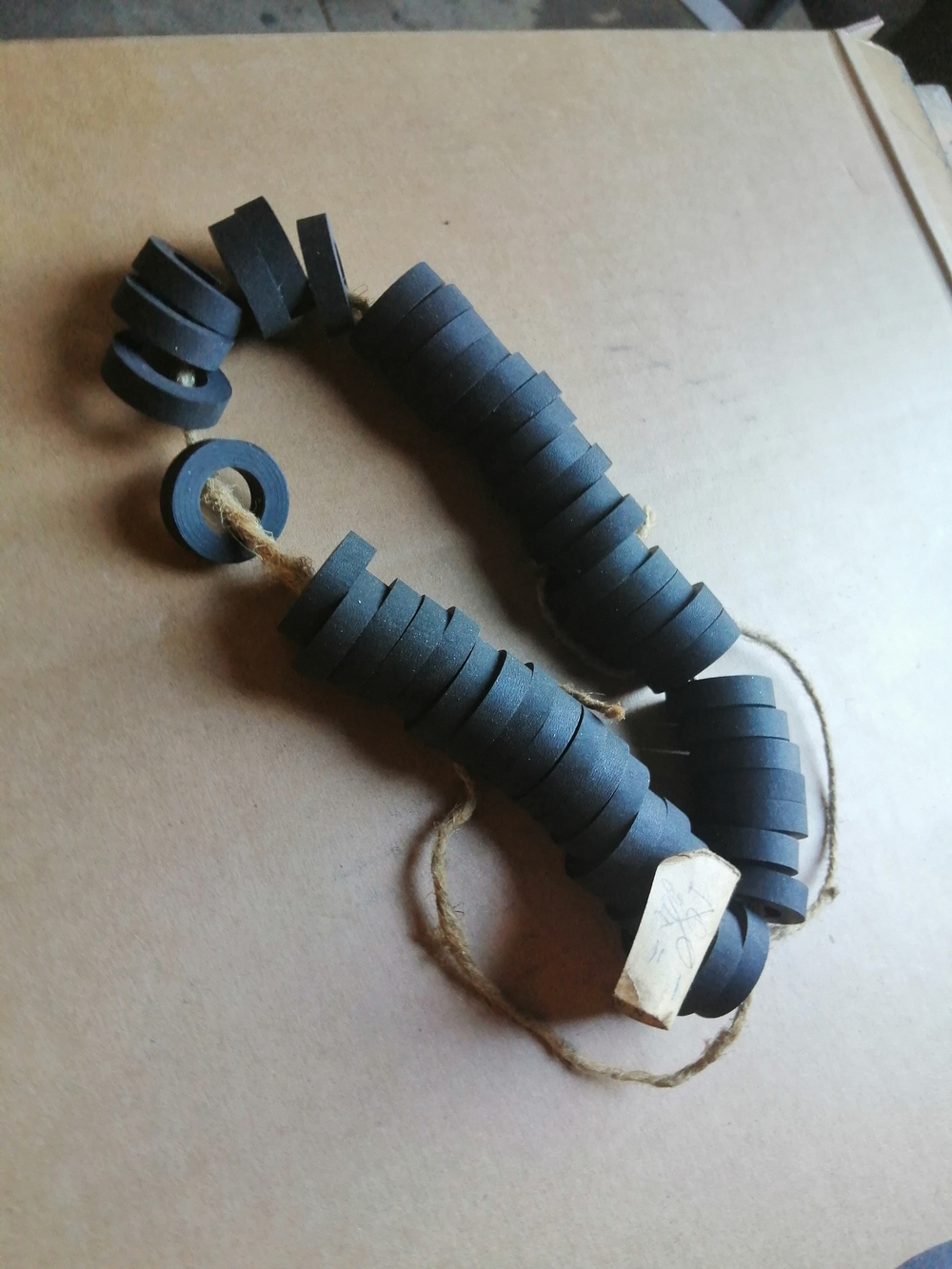 Кольцо уплотнительное перепуска воды 303-10-2