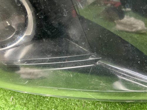 Фара правая Kia Seltos (2019-2025) галоген