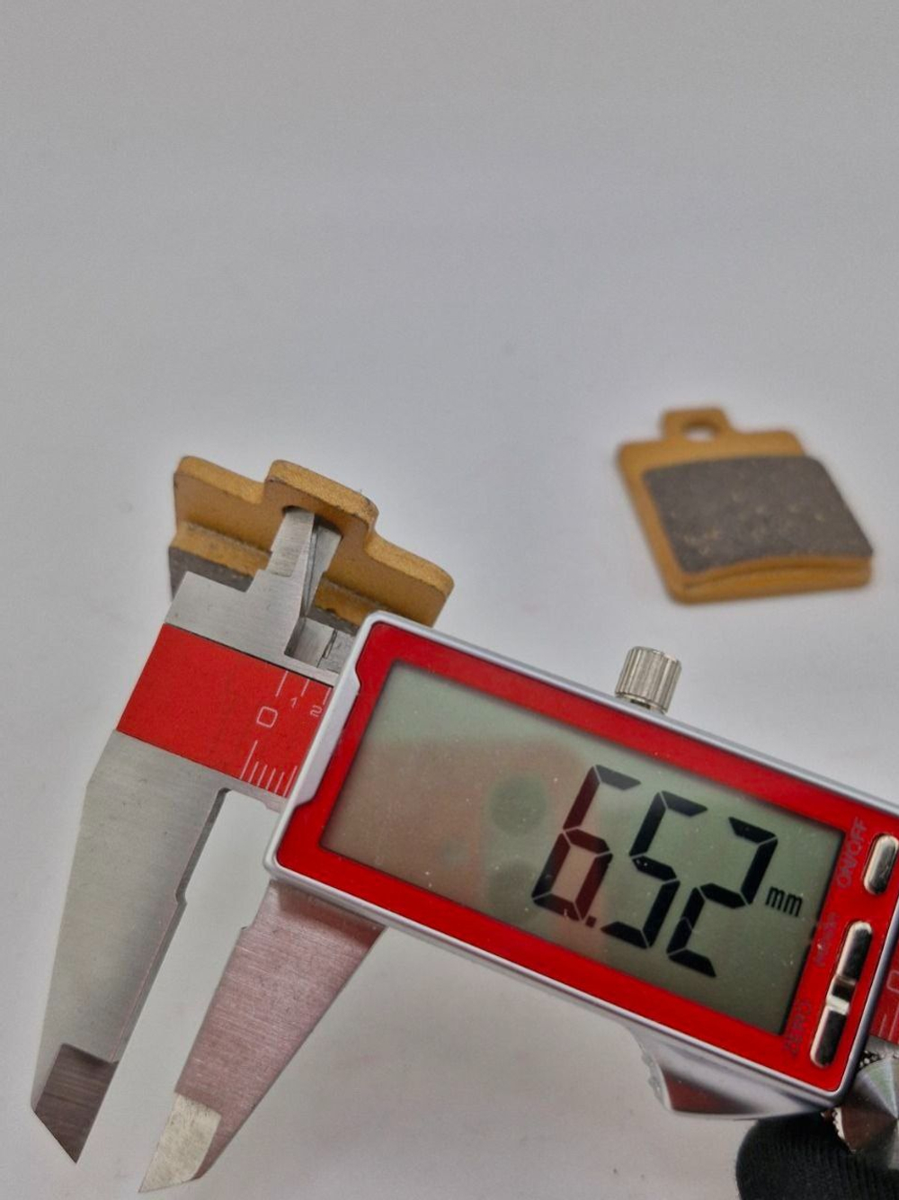 Тормозные колодки дисковые X-TECH для мотоцикла - износостойкие, полуметаллические