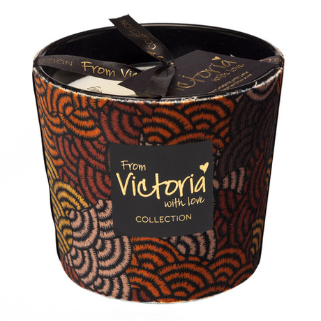 nan Свеча ароматическая Velvet funghi Victoria with Love Мультиколор