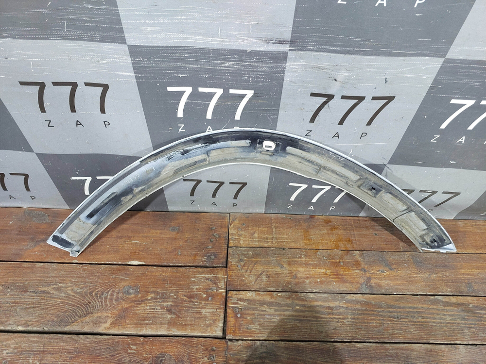 Накладка крыла переднего левого Mercedes GLE V167 18-нв Б/У Оригинал A1678809704