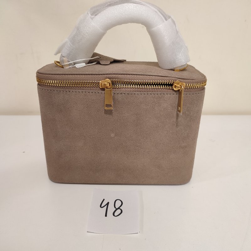 CONNIE бежевая - светлое пятно на замше 48