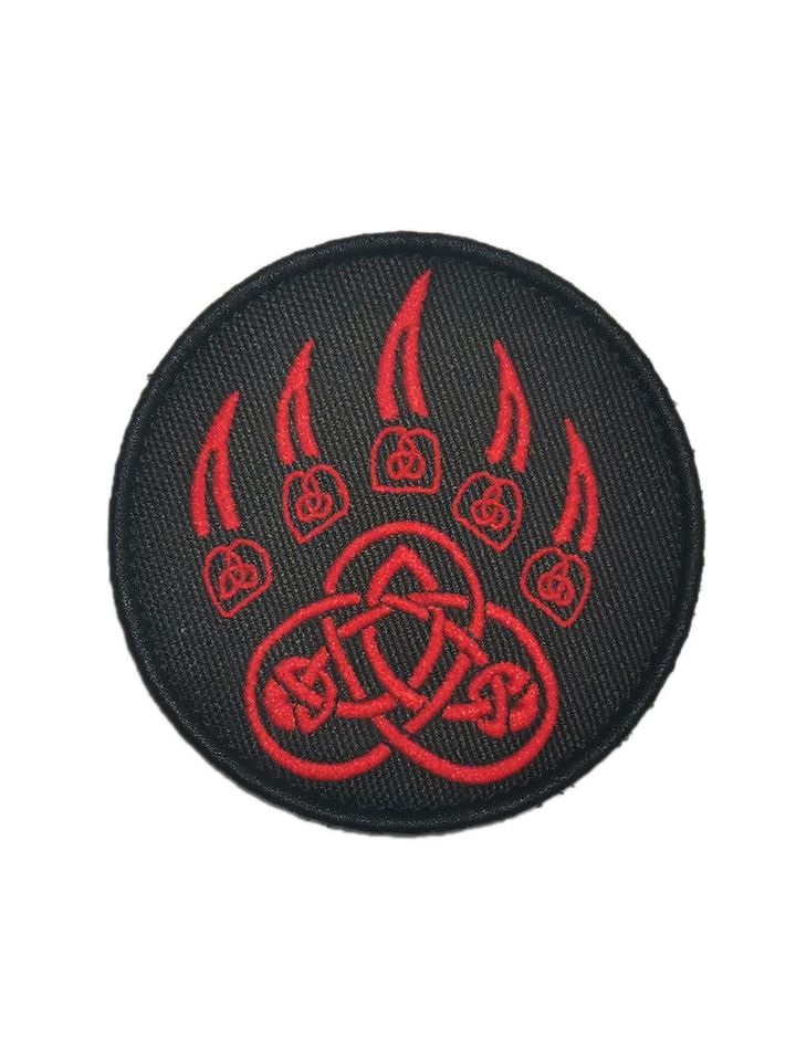 Патч лапа Велеса медведь (черно-красный)